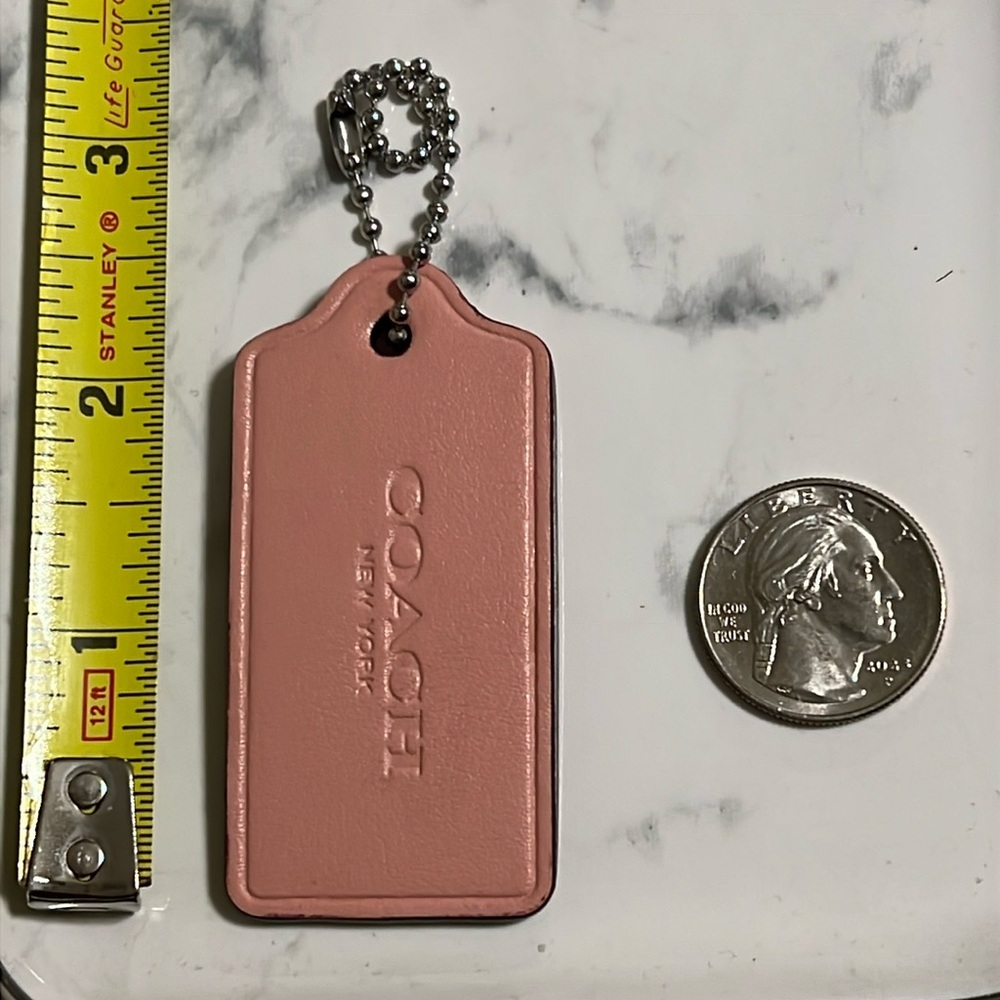 COACH LEATHER Hangtag